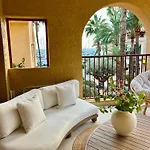 Beachfront Bliss * Αλτέα