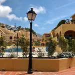 Διαμέρισμα Beachfront Bliss *