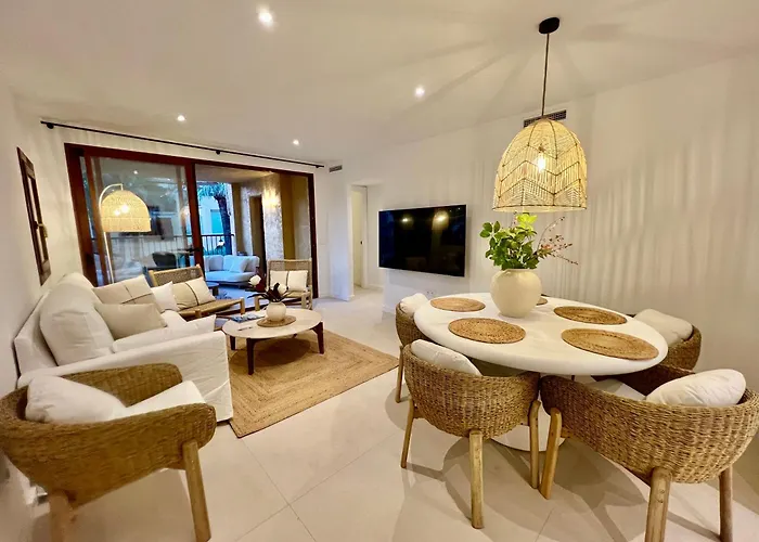Beachfront Bliss Апартаменты