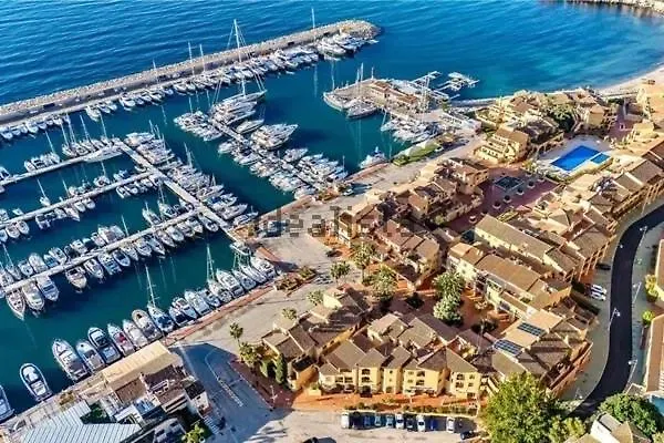 Апартаменты Beachfront Bliss Альтеа
