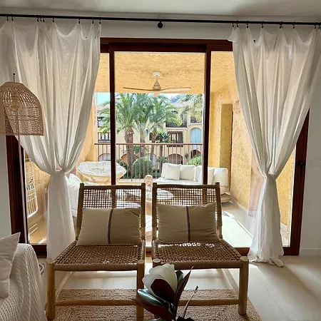 Beachfront Bliss Αλτέα