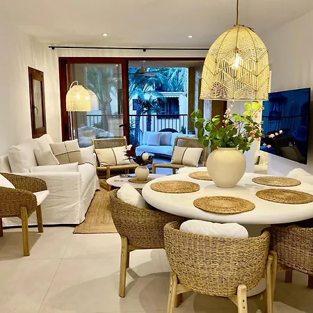 Apartman Beachfront Bliss