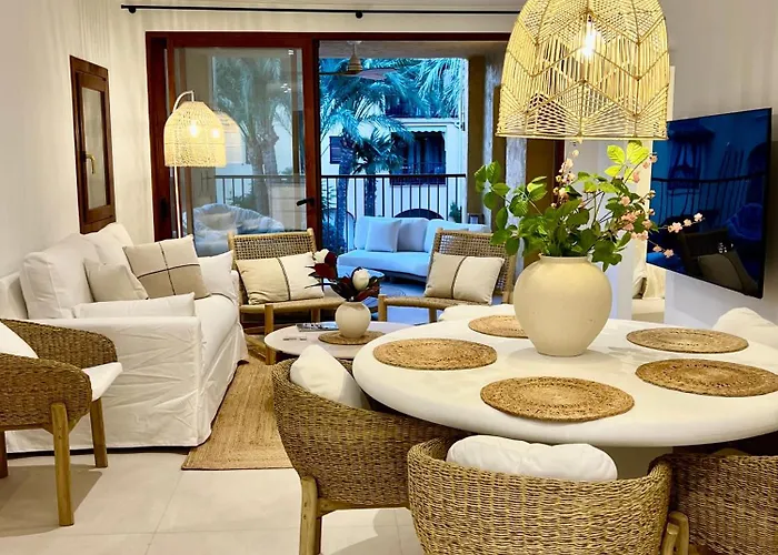 Apartment Beachfront Bliss